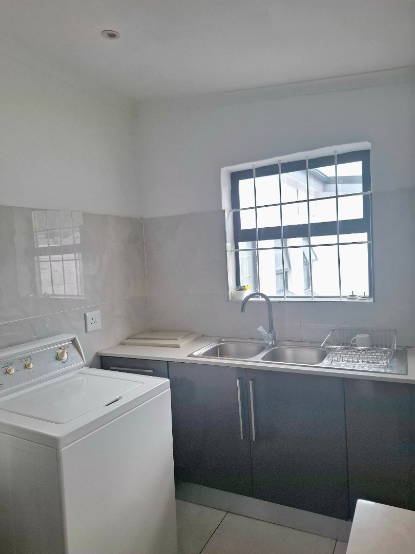 4 Bedroom Property for Sale in Welgelegen 3 Western Cape